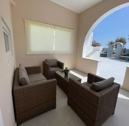 Sklavadi Vineyard House * Kamári